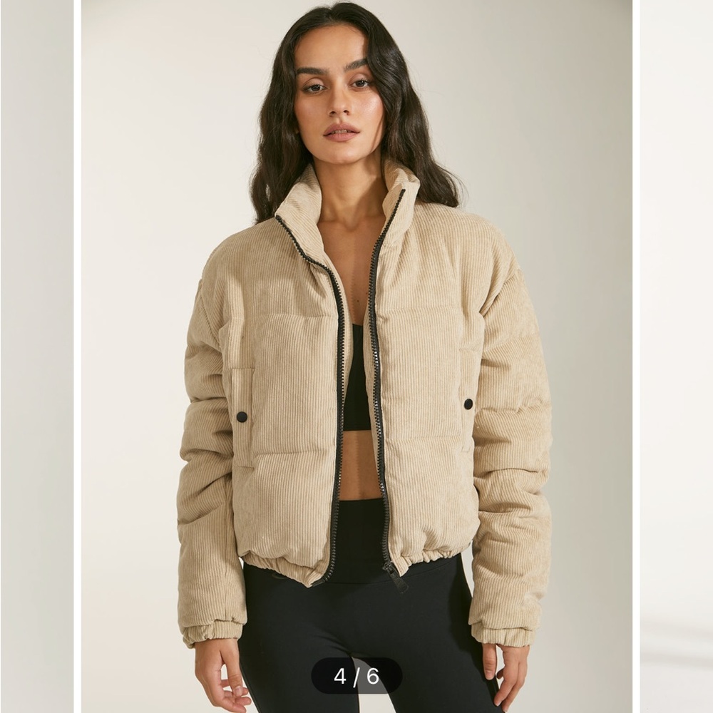 Cropped Puffer Jacket
